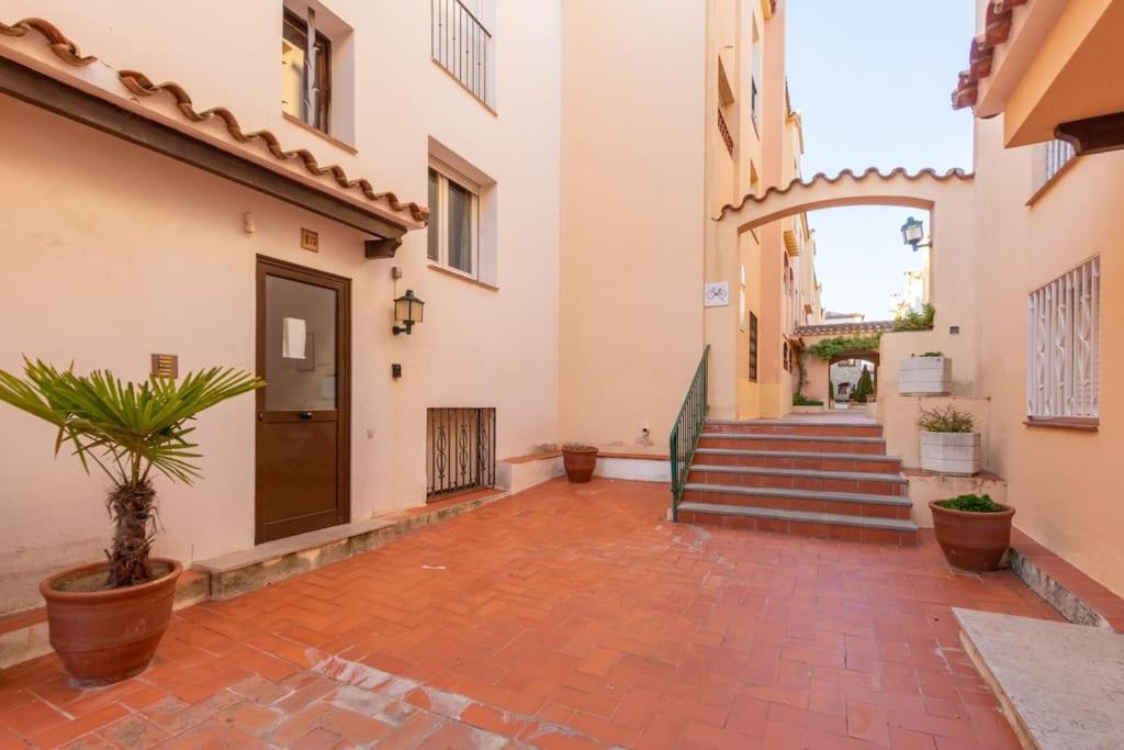 Greserva Kar-Centro, Junto A La Playa, 3 Piscinas, Wifi, Clima, Restaurantes 2024 Эмпуриабрава Экстерьер фото
